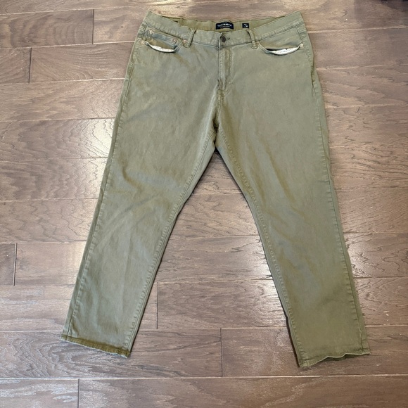 Lucky Brand 410 Athletic Slim Olive Pants 40x30 – Stretch Twill - Picture 2 of 9